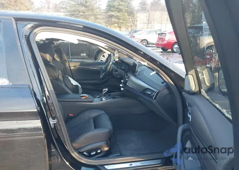 2019 BMW M5 z USA, uszkodzony, nr VIN WBSJF0C51KB447575